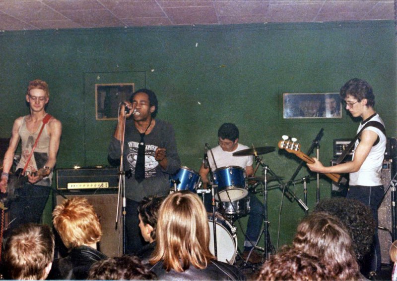 Contingent 1980 Contingent 1980